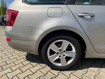 Škoda Octavia 1,6 TDI 77 KW STK TAŽNÉ - 7