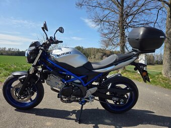 Suzuki SV 650 - 7