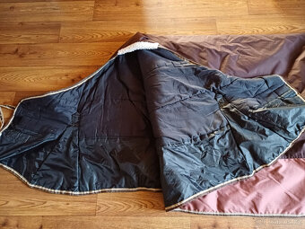 Výběhová deka Via EQ, 145 cm, 300 g - 7