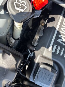 Prodam BMW 318 i , 165000 km - 7