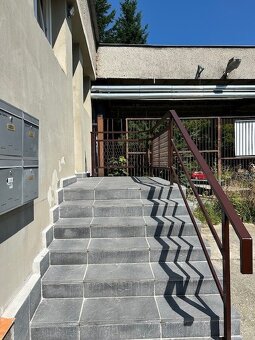 Nebytový prostor o velikosti 13,5 m2 - 7
