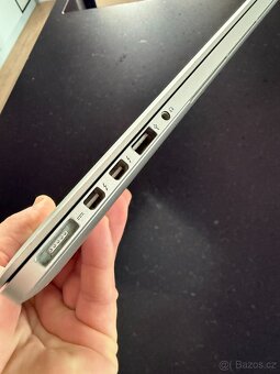 Apple MacBook Pro 15" Mid2015 i7 16GB RAM, 256GB SSD - 7