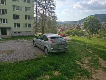 Ford Focus 1.6 benzín, r.2006 - 7