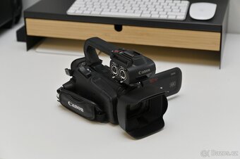 Canon XA60 4K (ještě v záruce) + příslušenství - 7