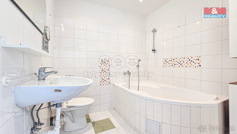 Pronájem bytu 3+1, 69 m², Kladno, ul. náměstí Sítná - 7