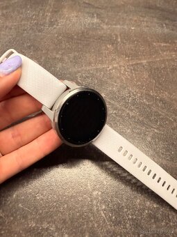 Garmin - Vivoactive 4S - 7