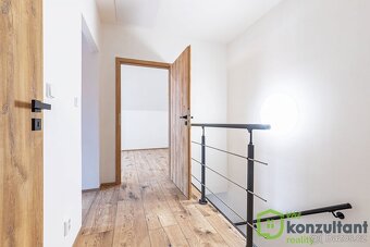 Prodej rodinného domu se dvěma samostatnými byty 214 m² Brno - 7