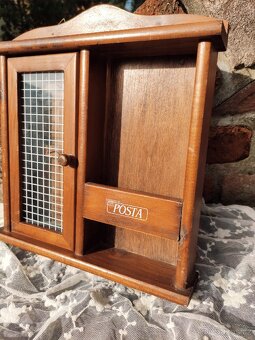 Skříňka italská na poštu a klíče - 7