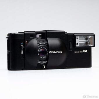 Olympus XA - 7