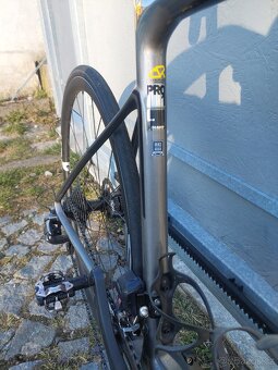 Giant defy di2 top stav - 7