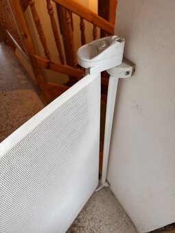 Dětská zábrana Lascal Kiddy Guard - bílá barva - 7
