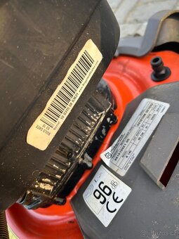 Husqvarna R 145, sekačka - 7
