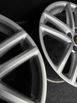 Alu VW TOUAREG 5x130 19” 7L6601025S - 7