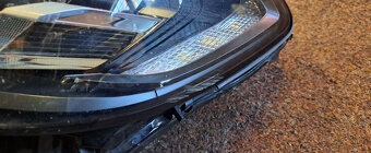 Predni led svetlo bmw 5 g30 g31 face lift - 7