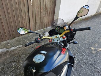 Aprilia Tuono 1000R - 7