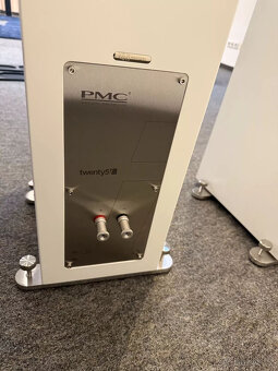 PMC twenty5 24i – Dvoupásmový sloupový reproduktor, bílý - 7
