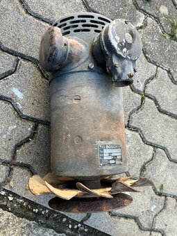 Dynamo Scintilla, Auto Lite a 2x Bosch asi 100 let staré - 7