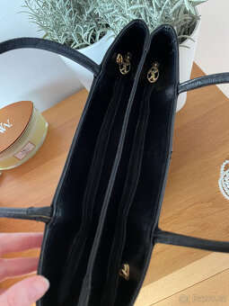 Značková luxusní černá elegantní kožená kabelka Corcel - 7