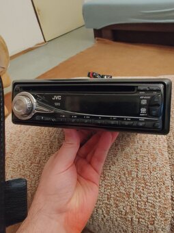 JVC KD-G332 autorádio na CD - 7