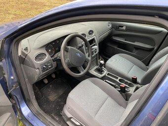 Ford Focus na náhradní díly - 7