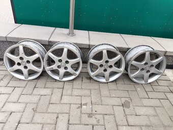 ALU kola Dotz R15 - 7