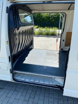 Toyota HiAce 2,5 TD D4D, r.v. 2012, koupeno v ČR, 1. majitel - 7