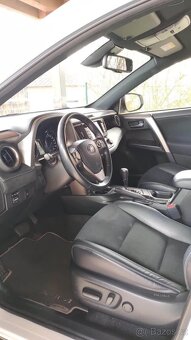 Toyota Rav4 Hybrid 4x4 - 7