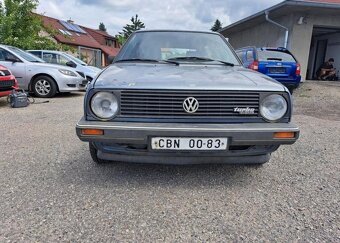 Volkswagen Golf 1,6 D nafta manuál 40 kw - 7