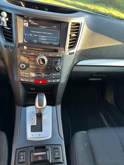 Subaru Legacy - 7