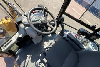 Kolový nakládač CAT 914M-EPA - 7