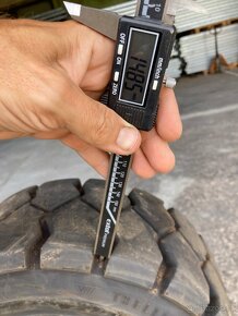 Pneumatiky na VZV ještěrku vysokozdvih Trelleborg 18x7 - 7