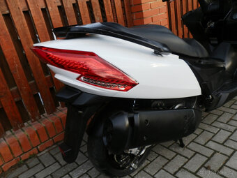 Kymco MyRoad 700i ABS - 7