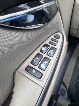 FIAT Croma 1.9 JTD, 16V, 110kw, r.v. 2007 - 7
