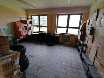 Pronájem 200m2 skladových/výrobních prostor Zlivice/Čížová - 7