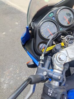 Honda CBR 125R (2004) - 7