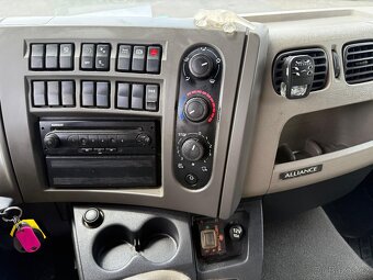 Renault Midlum 12.220 euro 5 - 7