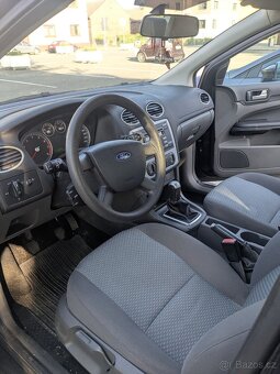 Ford Focus 1.6 benzín - 7