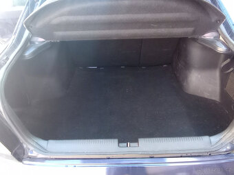 Mitsubishi Carisma 1.6 16V, 66 kW, nové v ČR, 2. majitel - 7