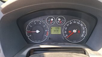 Ford Fusion 1,25 zetec  55 kW - 7