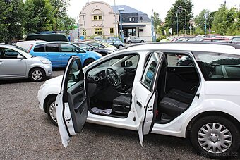 Ford Focus - 7