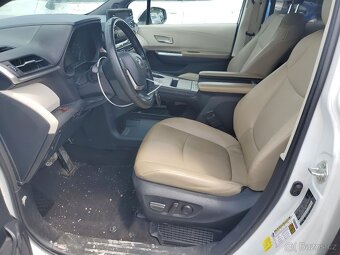 Toyota Sienna XLE 2021 - 7