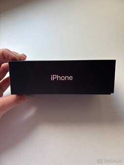Prodám IPhone 11 Pro, stříbrný, 64 GB - 7