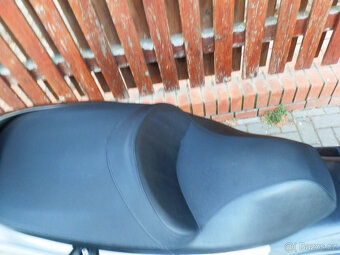 Kymco Downtown 300i - 7