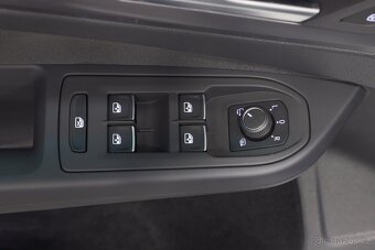 VW Golf 8 Variant Style 2.0 TDI 110kW DSG - záruka Autodraft - 7
