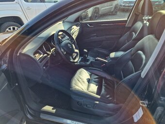 Škoda Superb 2,0TDI 125KW ELEGANCE PANORAMA - 7