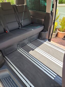 VW Multivan T5,2,5 TDI,128kW,7 míst,1.majitel - 7