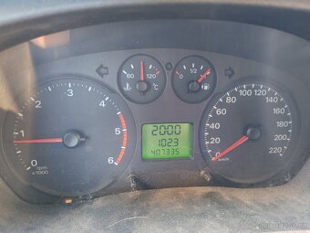 Transit T350 2.2TDCi L2H2, 6 míst, STK 6/27, klima, zahrádka - 7