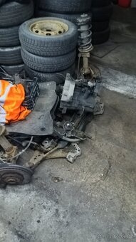 Škoda fabia 1,2 HTP díly - 7