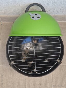 Grill FIELDMANN FZG 1000G na dřev. uhlí (bez teploměru) - 7
