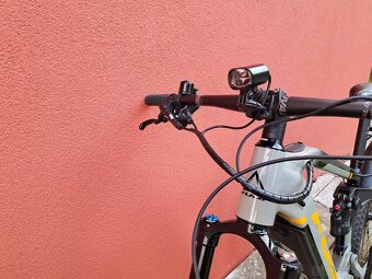 Prodám nepoužité celoodpružené elektrokolo FUJI EVO 29 - 7